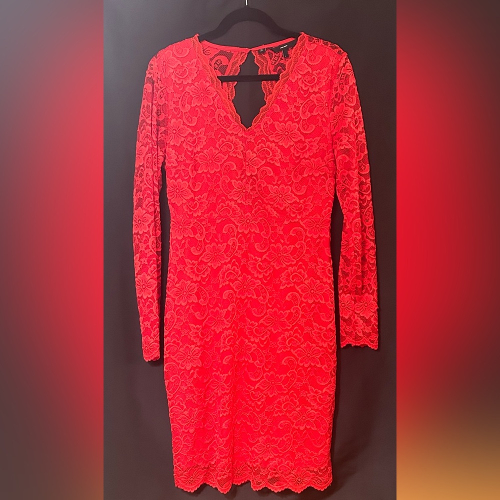 Vero Moda Vibrant Red Lace Dress with underlay. Great for Christmas parties